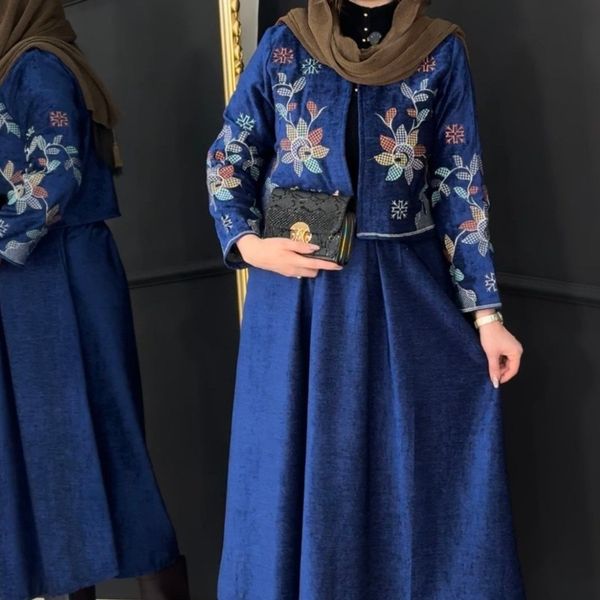 کت و دامن گیتی نورا