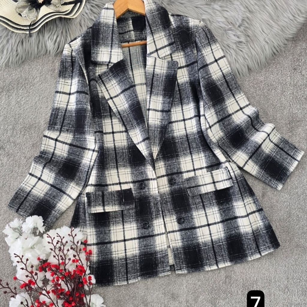 فروش اینترنتی کت پشمی ساغر