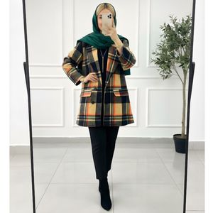 مشخصات کت پشمی زنانه طرح ساغر