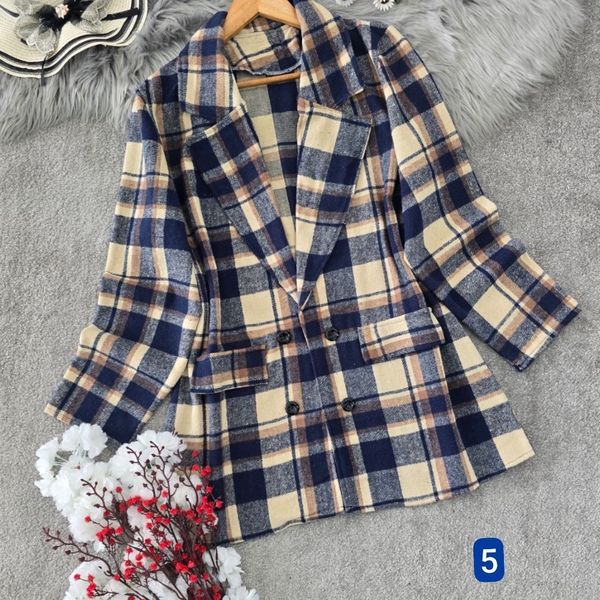 کت پشمی زنانه طرح ساغر