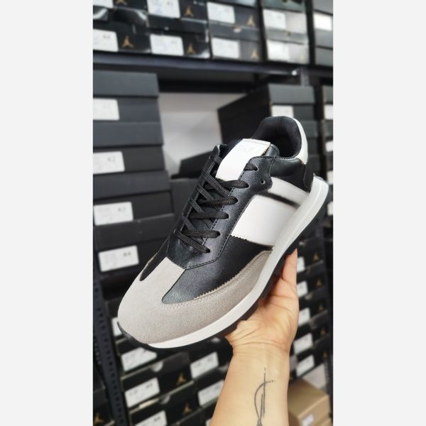 کتونی مردانه زارا رنگ مشکی