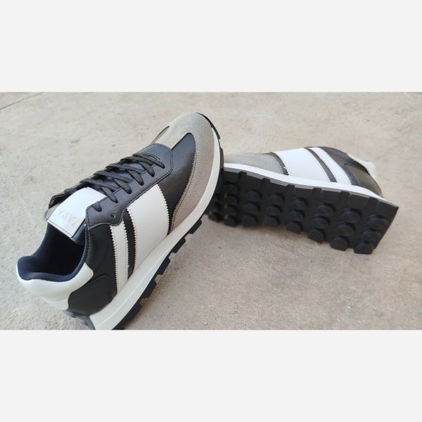 کتونی مردانه زارا رنگ مشکی