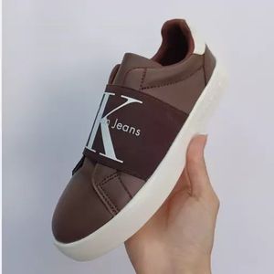 قیمت ارزان کفش کتونی کشی کلوین کلین قهوه ای زنانه/فروش اقساطی