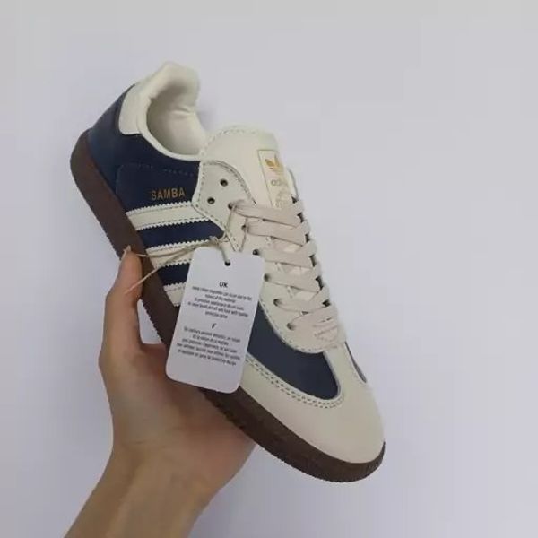 کتونی زنانه آدیداس سامبا