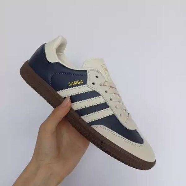 کتونی زنانه آدیداس سامبا