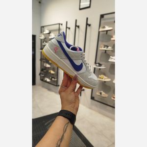 قیمت ارزان کفش کتونی نایک اس بی سفید زرد زنانه /فروش اقساطی