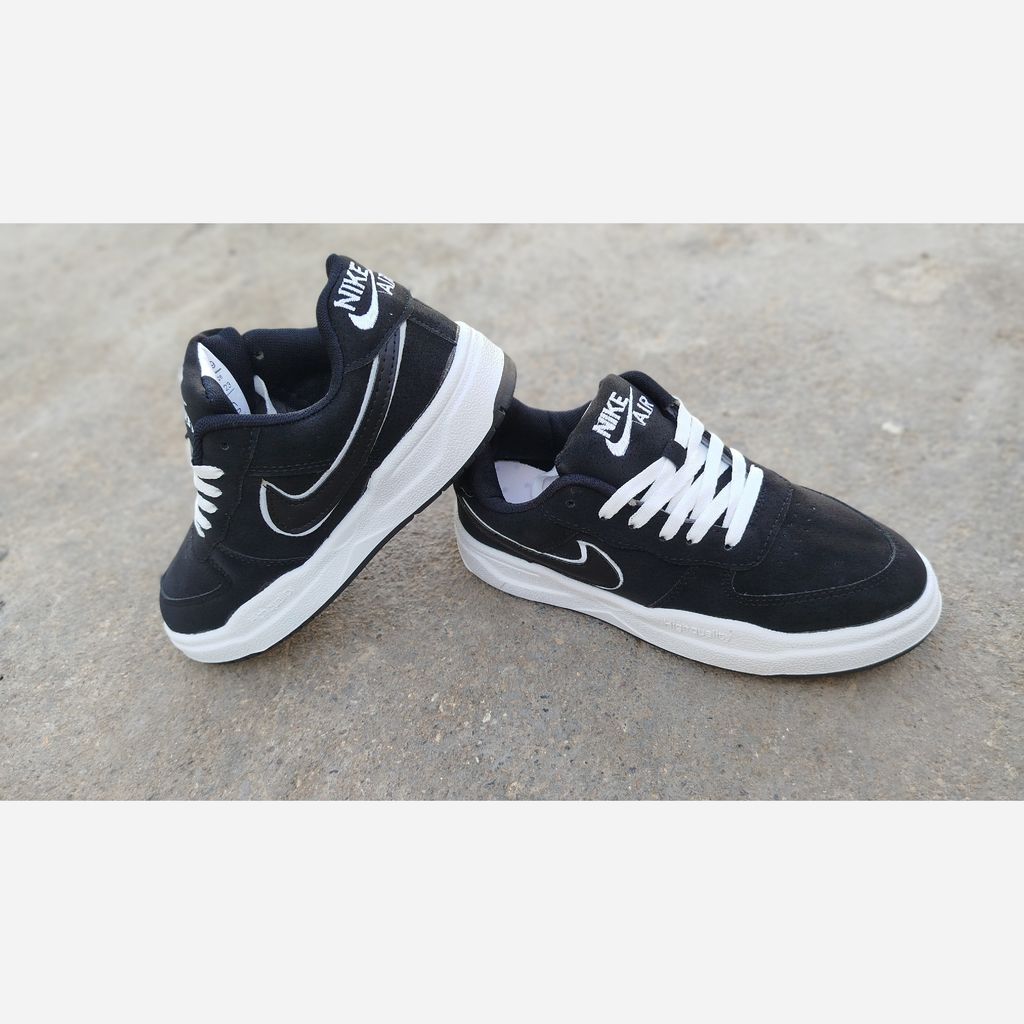 فروش اینترنتی کفش کتونی نایک ایر مشکی زنانه/فروش اقساطی