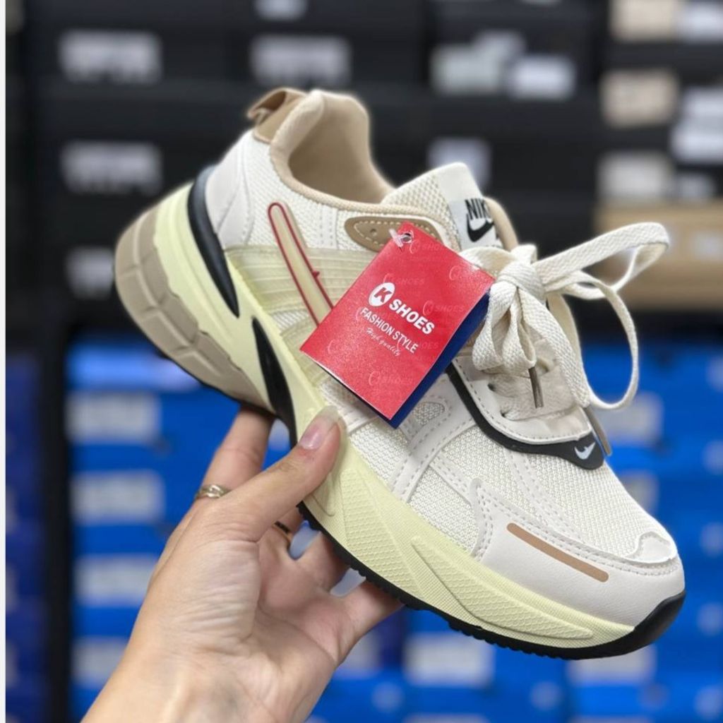 قیمت کتونی زنانه نایک v2k نسکافه ای/فروش اقساطی