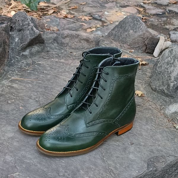 نیم بوت زنانه چرم طبیعی مدل پارامیس کلاسیک یشمی