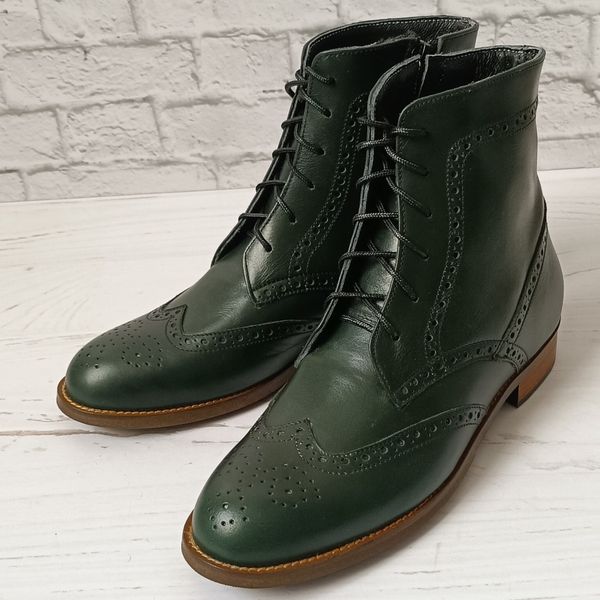 نیم بوت زنانه چرم طبیعی مدل پارامیس کلاسیک یشمی