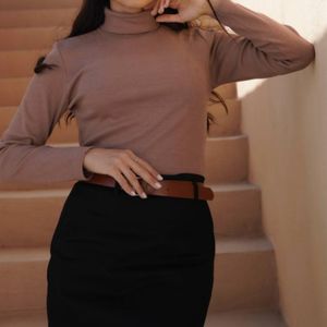 بلوز یقه اسکی زنانه کشبافت پنبه