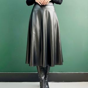 دامن چرم کلوش قد90