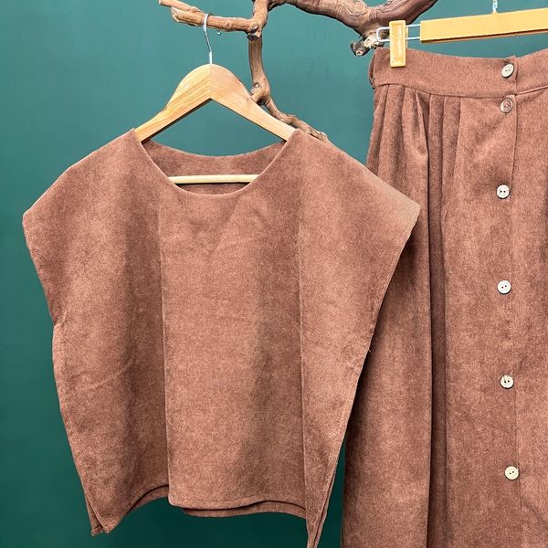 کراپ دامن مخمل کبریتی