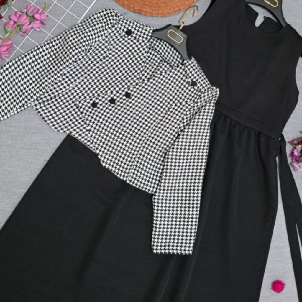 قیمت ارزان کت و سارافون دامون