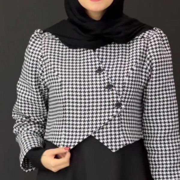 کت و سارافون دامون