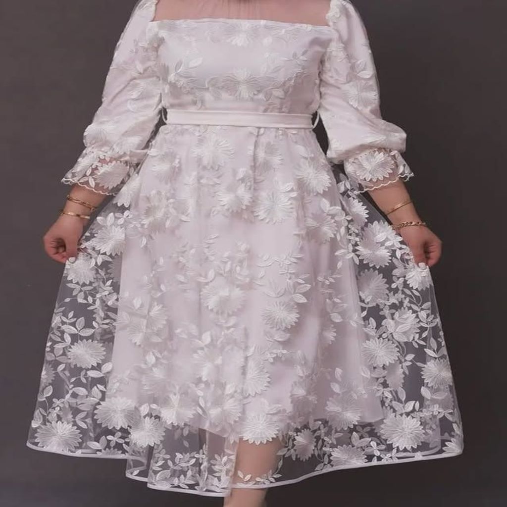 خرید اینترنتی قیمت پارچه های تور طرحدار