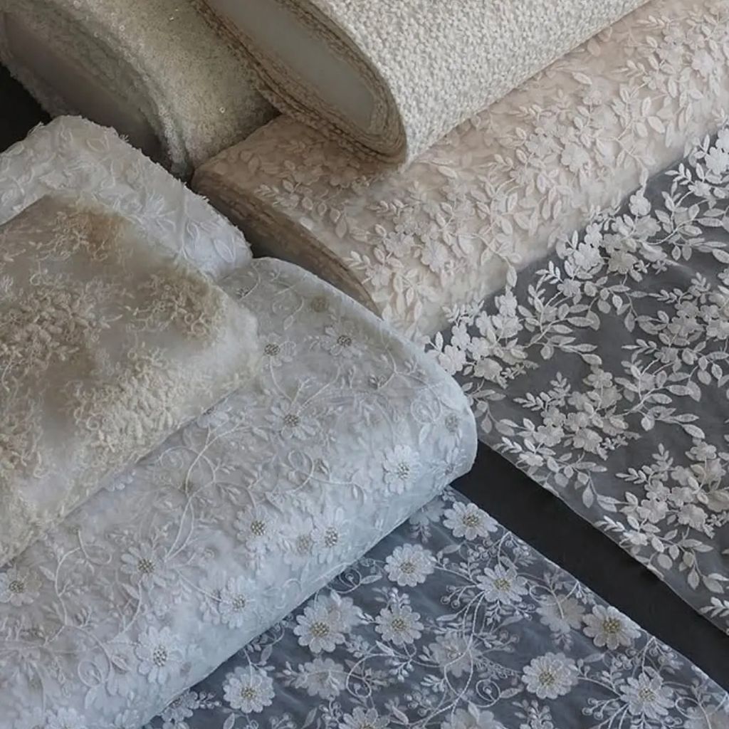 خرید اینترنتی قیمت پارچه های تور طرحدار