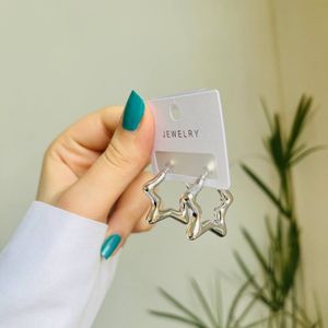 گوشواره نیکلی طرح نقره ای و طلایی