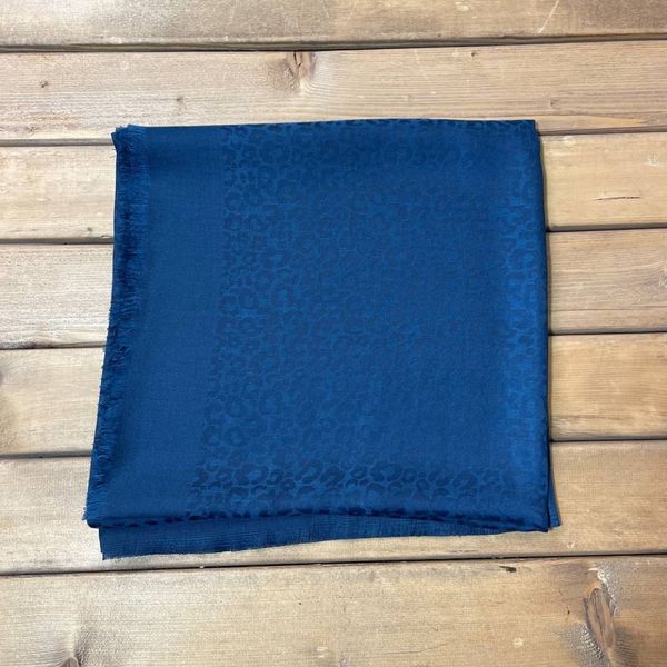 روسری نخ ژاکارد اعلا رنگ کله غازی قواره 140 سانتی