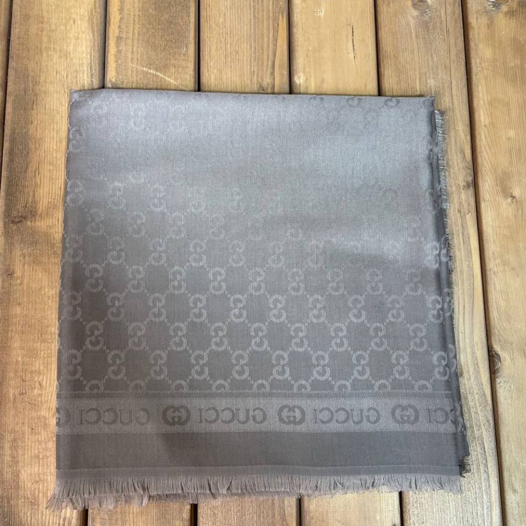 مشخصات روسری ژاکارد مجلسی رنگ نسکافه ای روشن قواره 140 سانتی