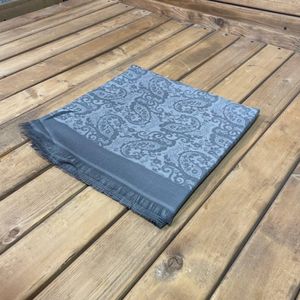 خرید آنلاین روسری ژاکارد نخی مجلسی رنگ طوسی قواره 140 سانتی