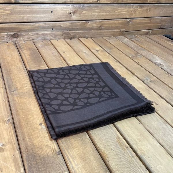 روسری ژاکارد نخی مجلسی قهوه ای سوخته قواره 140 سانتی