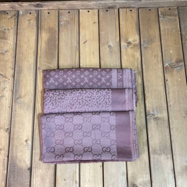 روسری مجلسی ژاکارد رنگ صورتی سایز بزرگ 140 سانتی