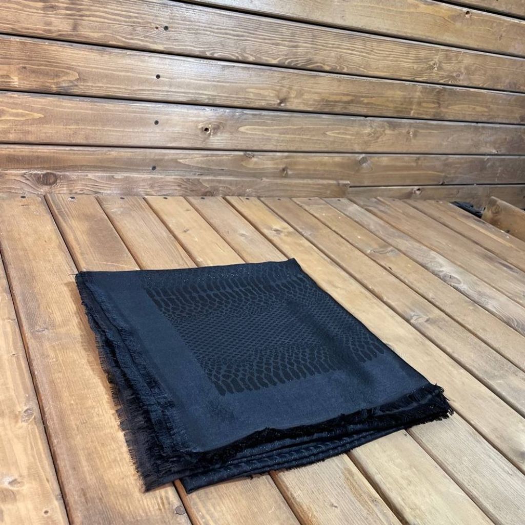 خرید انلاین روسری لمه ژاکارد مجلسی رنگ مشکی قواره بزرگ 140 سانتی