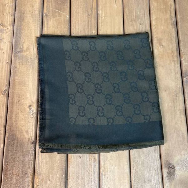 روسری مجلسی ژاکارد اعلا رنگ لجنی قواره بزرگ