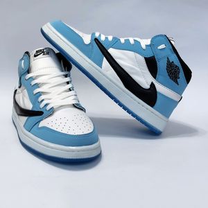 خرید اینترنتی کتونی نیم ساق نایک ترویس آبی Nike Travis