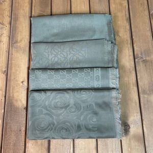 خرید آنلاین روسری زنانه ژاکارد مجلسی رنگ زیتونی قواره 140 سانت