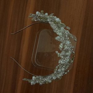 خرید اینترنتی تاج عروس مدل نگین ها با مارکیز اصل