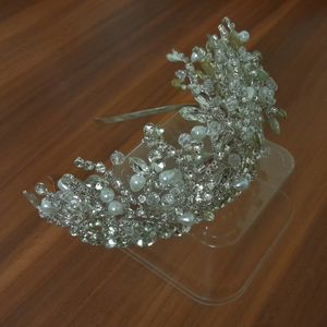 مشخصات تاج عروس مدل نگین ها با مارکیز اصل