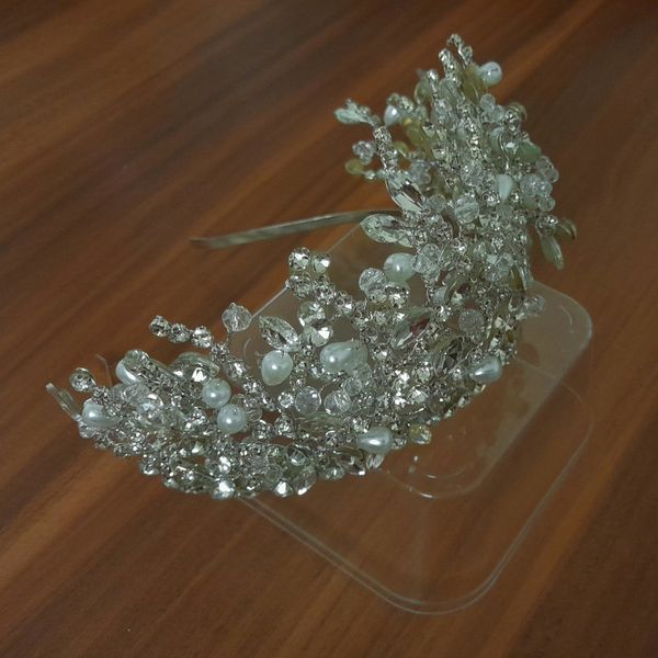 تاج عروس مدل نگین ها با مارکیز اصل