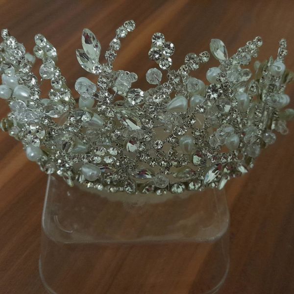 تاج عروس مدل نگین ها با مارکیز اصل