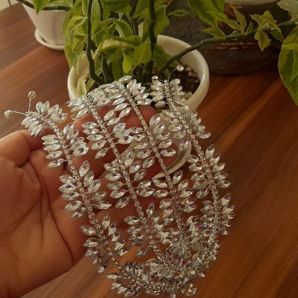 تاج عروس مدل پروانه ها با مارکیز غیر اصل