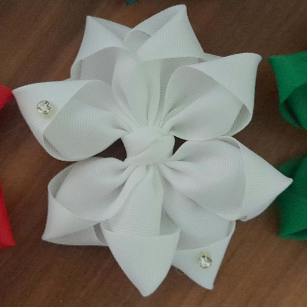 خرید اینترنتی گلسر مدل پروانه ای 6 عددی