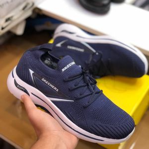 مشخصات کفش اسکیچرز جورابی مردانه مدل رامر رنگ سورمه تی