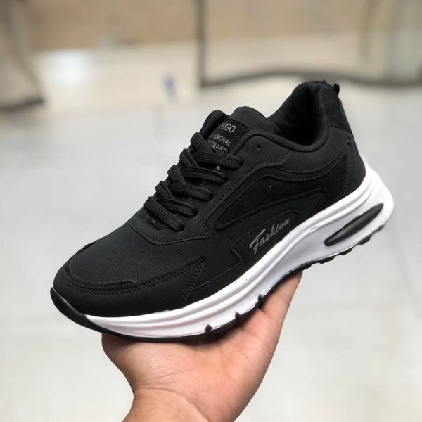 کفش چرم زنانه اسپرت مدل رامینگو مشکی