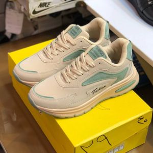 خرید آنلاین کفش چرم زنانه اسپرت مدل رامینگو کرم سبز