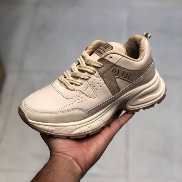 کفش چرم زنانه اسپرت مدل دمیتجی کرم