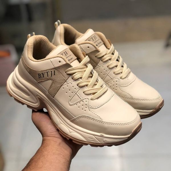 کفش چرم زنانه اسپرت مدل دمیتجی کرم