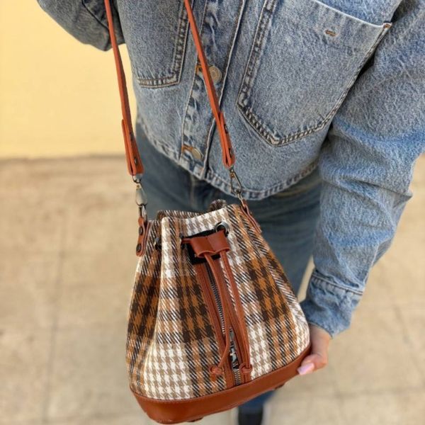 کیف دوشی اسپرت زنانه و دخترانه مدل مانیزا