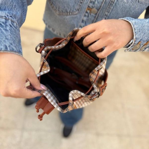 کیف دوشی اسپرت زنانه و دخترانه مدل مانیزا