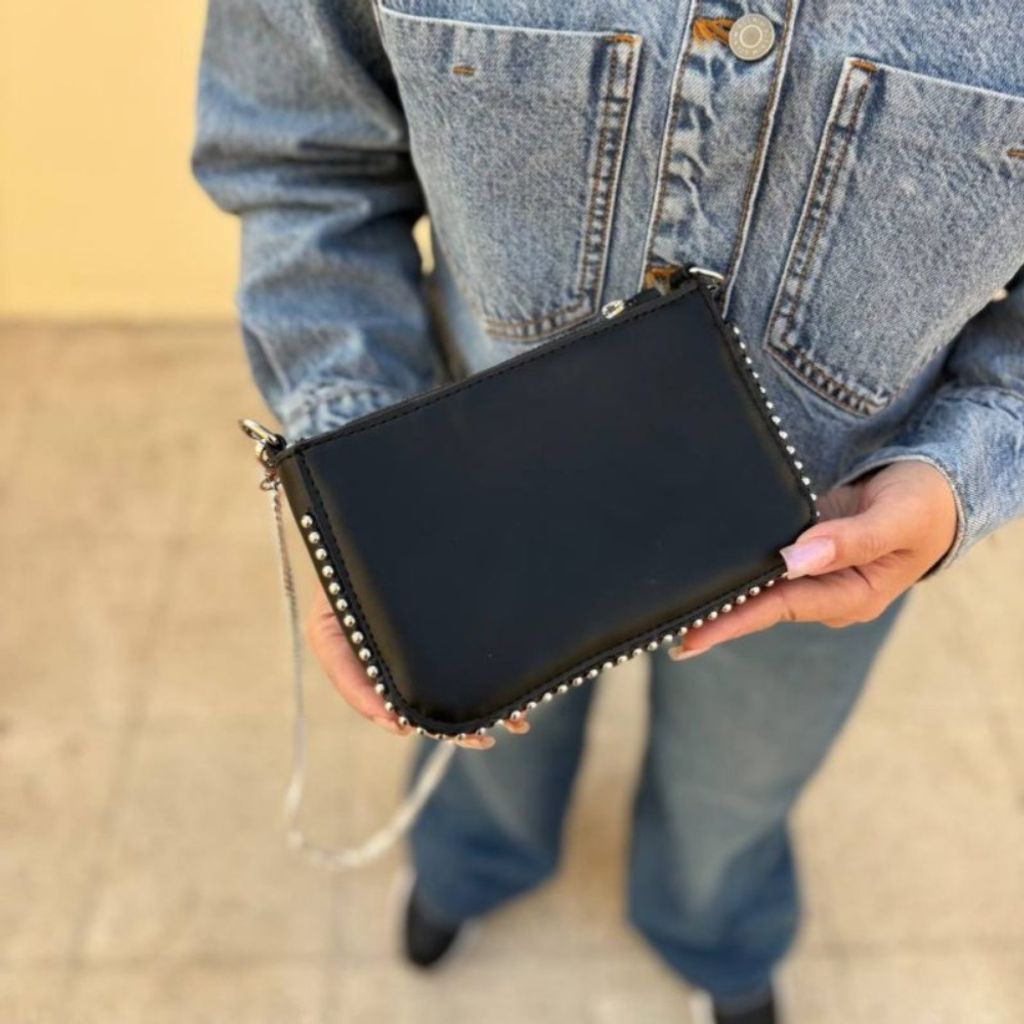 مشخصات کیف اسپرت زنانه و دخترانه مدل منداد