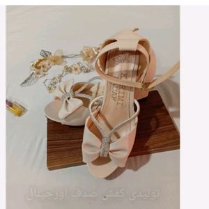 مشخصات کفش زنانه مجلسی مدل ستایش