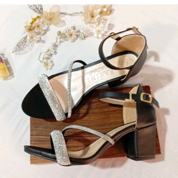 کفش مجلسی زنانه مدل مهلا