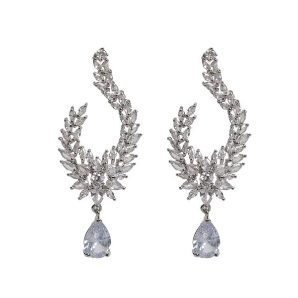 گوشواره جواهری مدل نگین دار طرح اشک