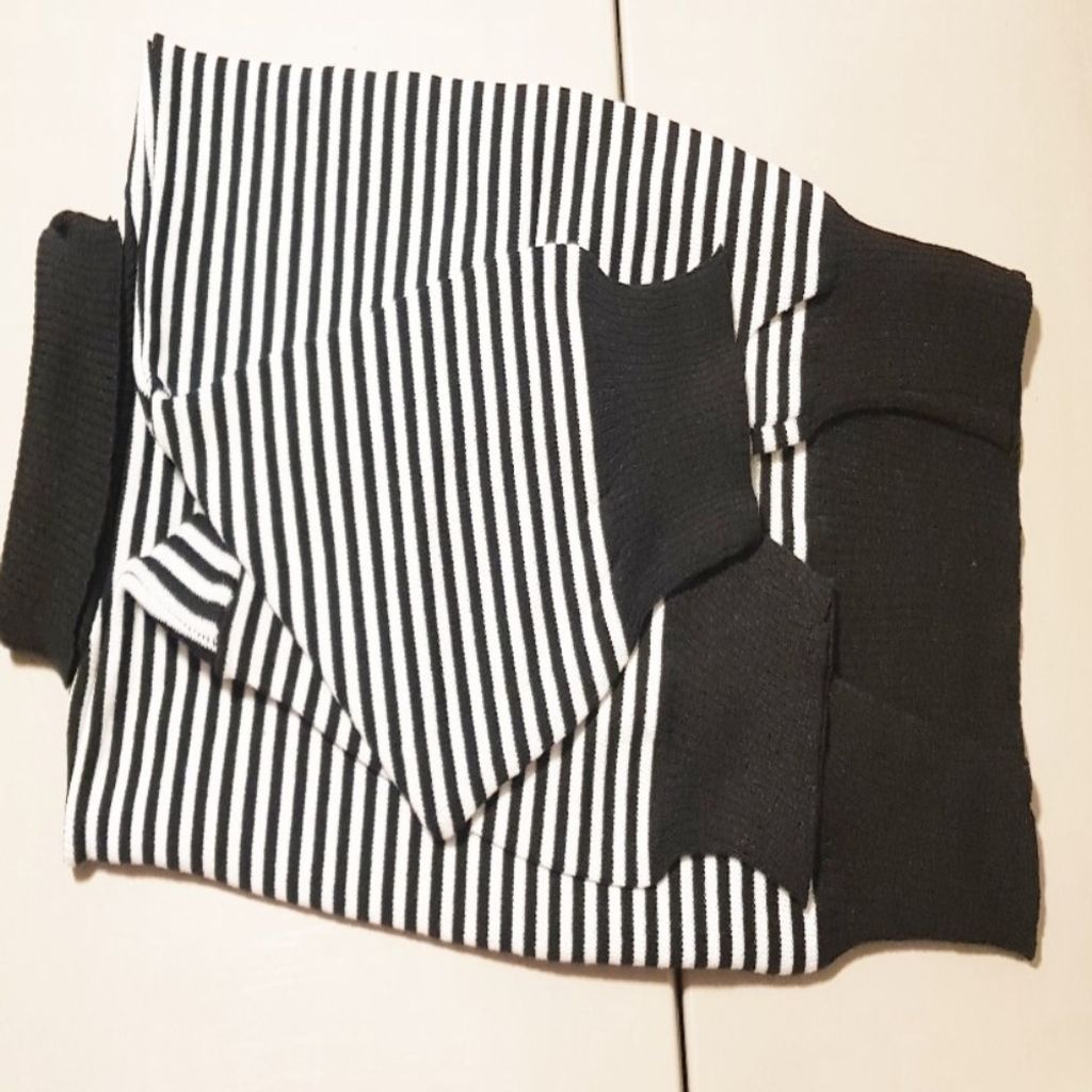 خرید آنلاین بلوز بافت راه راه یقه اسکی زنانه کد 60