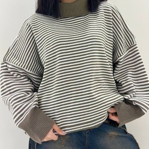 فروش اینترنتی بلوز بافت راه راه یقه اسکی زنانه کد 60